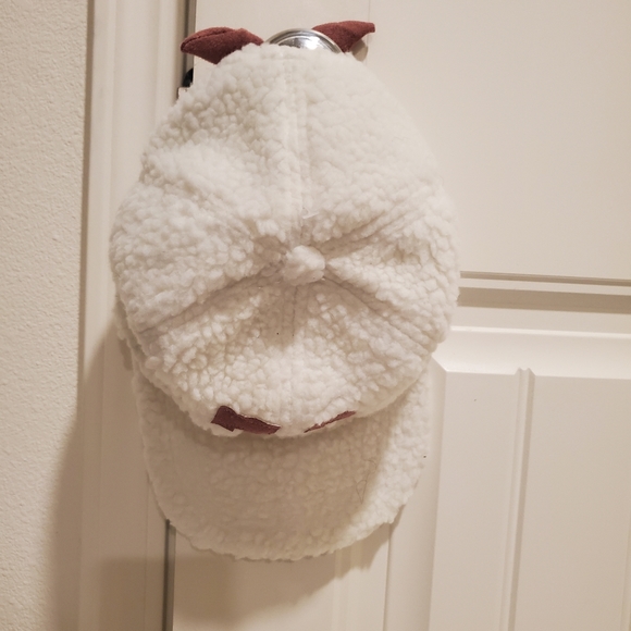 Hat - Picture 3 of 3